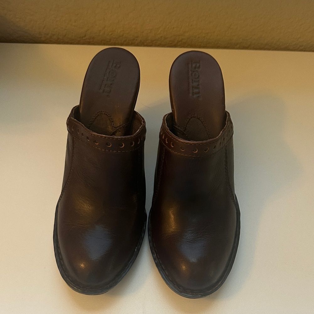 Born Dark Brown Comfort Leather Clog Mules Size 6